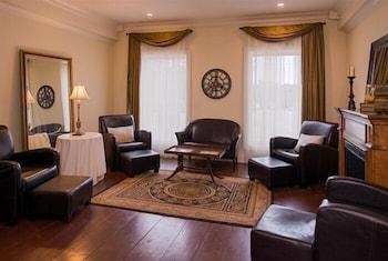 Niagara Crossing And 4*